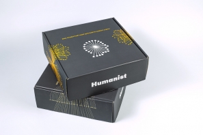 customized brand packaging
