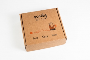 крафт коробка з друком шовком