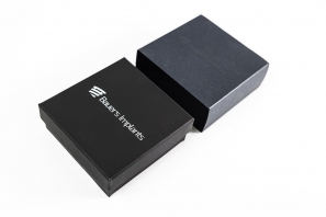 обечайка з дизайнерського картону з тисненням лого