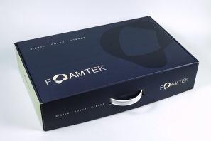 laminated self-asssembled box with handle