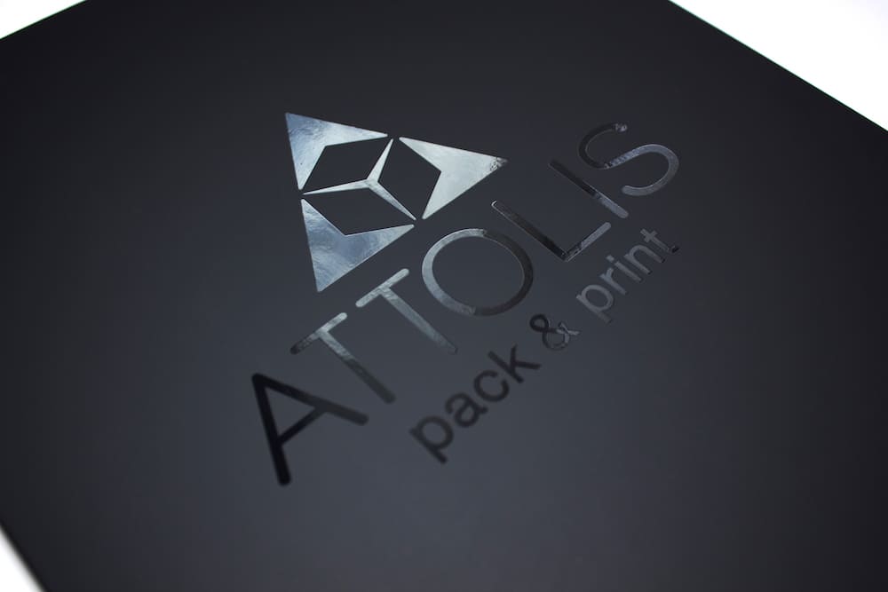 упаковка с уф лаком